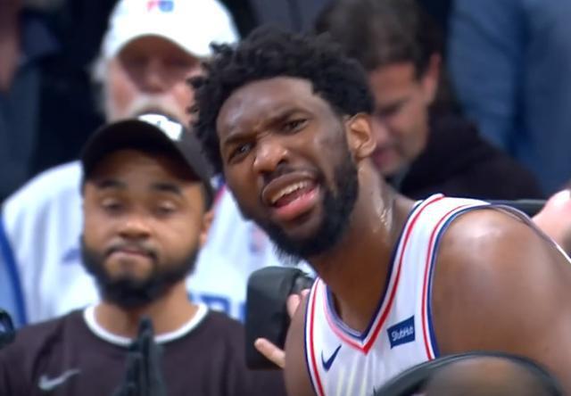 76人主帅怒怼裁判,遭罚款 76人主帅怒怼裁判,遭罚款