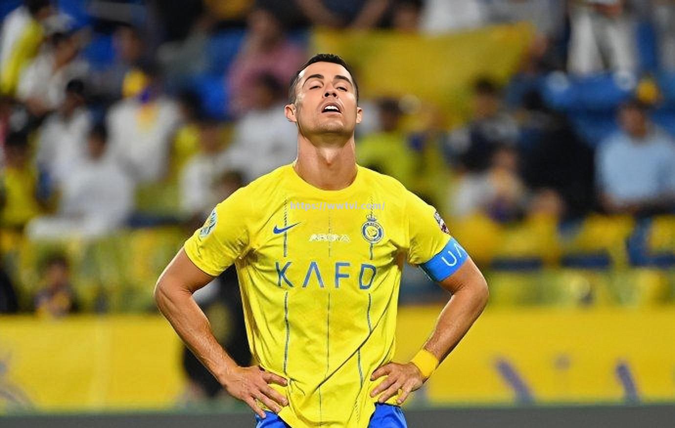 C罗正式宣布告别利雅得,揭秘其巨额胜利年薪及未来计划 C罗正式宣布告别利雅得,揭秘其巨额胜利年薪及未来计划