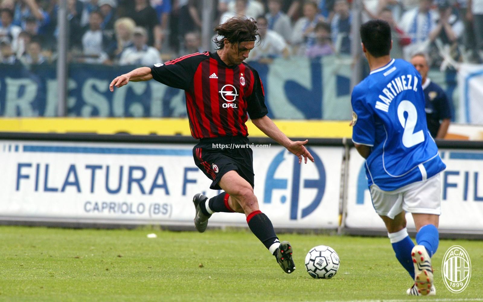 AC米兰历史五大传奇后卫,探寻他们的辉煌足迹 AC米兰历史五大传奇后卫,探寻他们的辉煌足迹