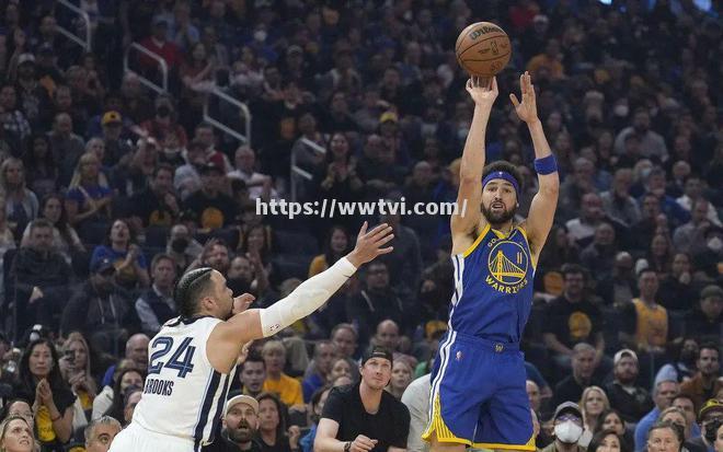 库里单节30分勇士轻松晋级 库里单节30分勇士轻松晋级