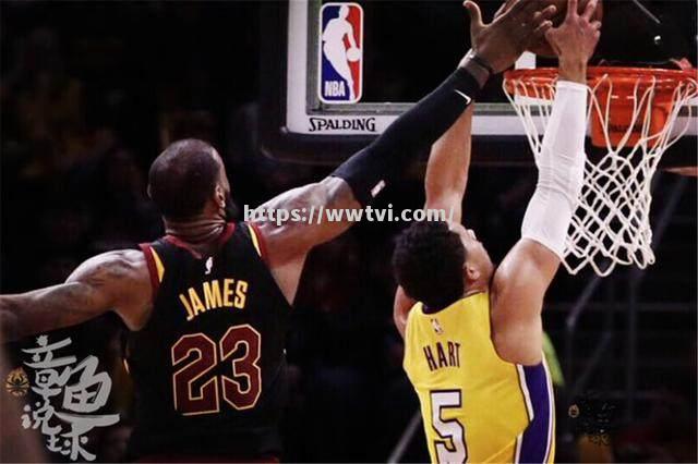 老鹰客场惜败湖人,失去三连胜 老鹰客场惜败湖人,失去三连胜