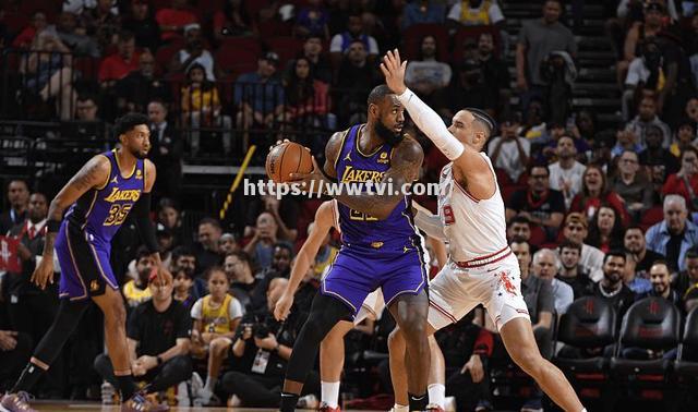 火箭惨败骑士,遭遇三连败 火箭惨败骑士,遭遇三连败