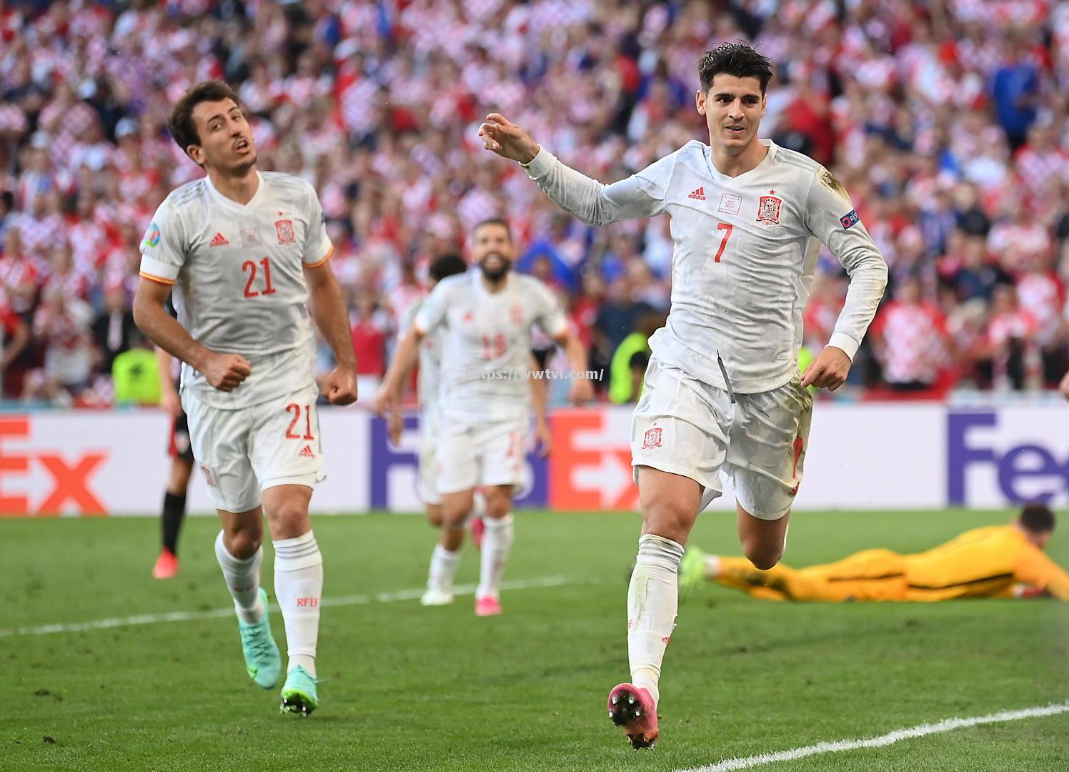 克罗地亚队逆转西班牙,成功晋级欧洲杯半决赛 克罗地亚队逆转西班牙,成功晋级欧洲杯半决赛