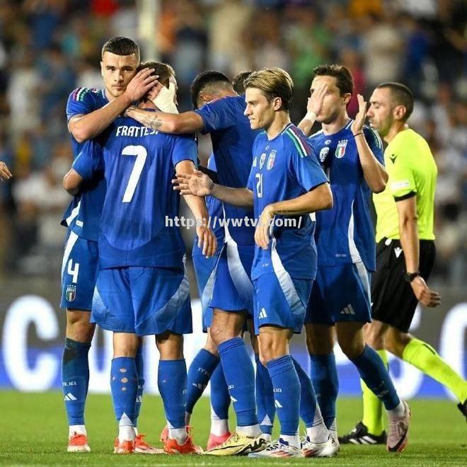 意大利队经历了艰难的一场胜利,取得了胜利 意大利队经历了艰难的一场胜利,取得了胜利