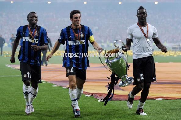 顶级球队在争夺荣誉的道路上不停前行 顶级球队在争夺荣誉的道路上不停前行