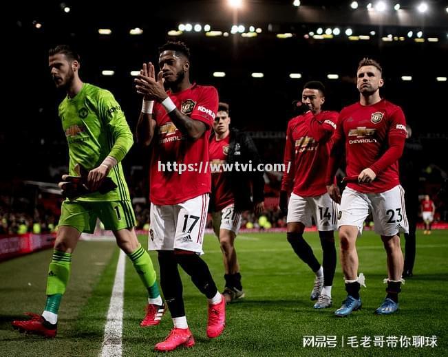 曼联客场战平富勒姆,争议不断 曼联客场战平富勒姆,争议不断