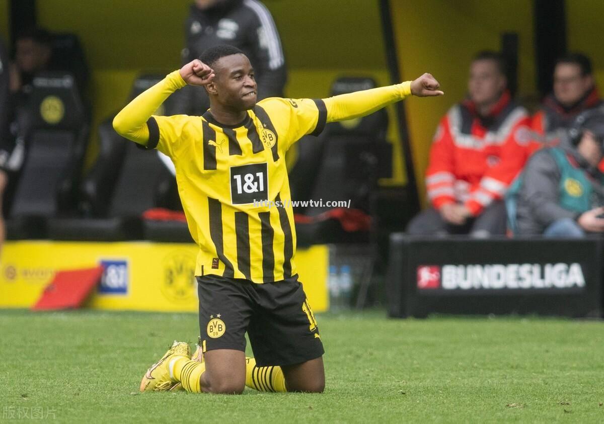 斯图加特靠着犀利进球连胜,取得成功进发 斯图加特靠着犀利进球连胜,取得成功进发