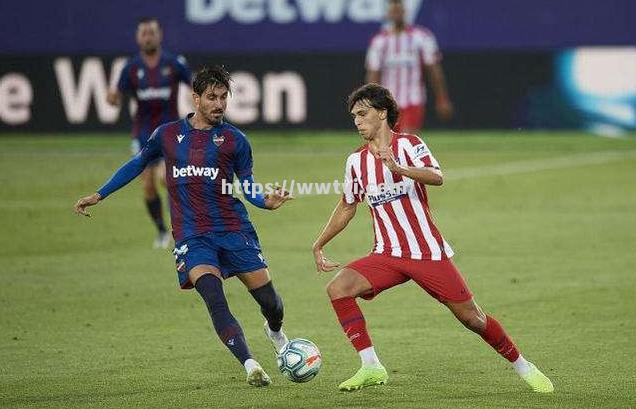 瓦伦西亚遭遇连败，球队危机待解