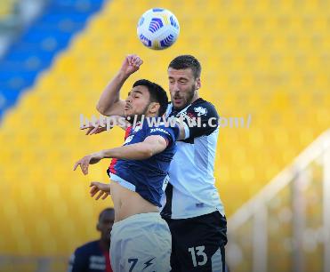 利沃诺客场战平桑普多利亚,争夺胜利 利沃诺客场战平桑普多利亚,争夺胜利