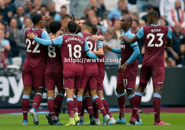 西汉姆联主场大获全胜,中游位置稳固 西汉姆联主场大获全胜,中游位置稳固