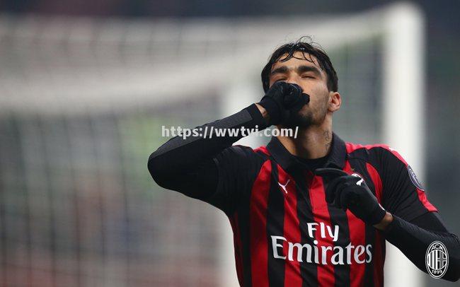 AC米兰奋力反击,扳回一城 AC米兰奋力反击,扳回一城