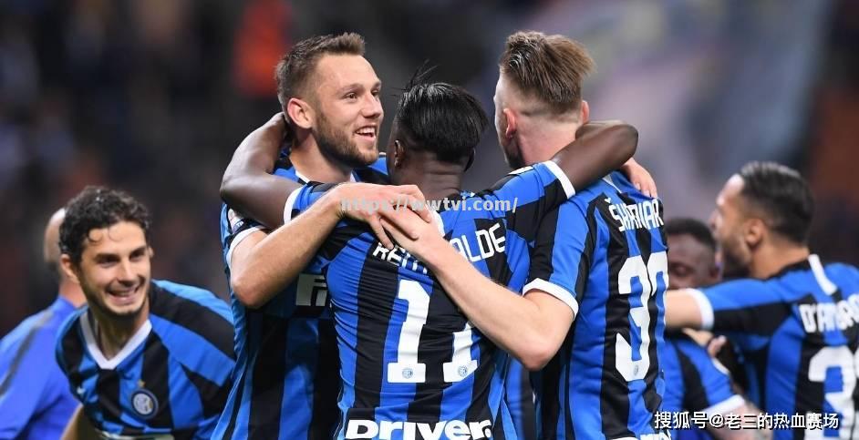 罗西纳莱刷进两球,那不勒斯胜国际米兰 罗西纳莱刷进两球,那不勒斯胜国际米兰