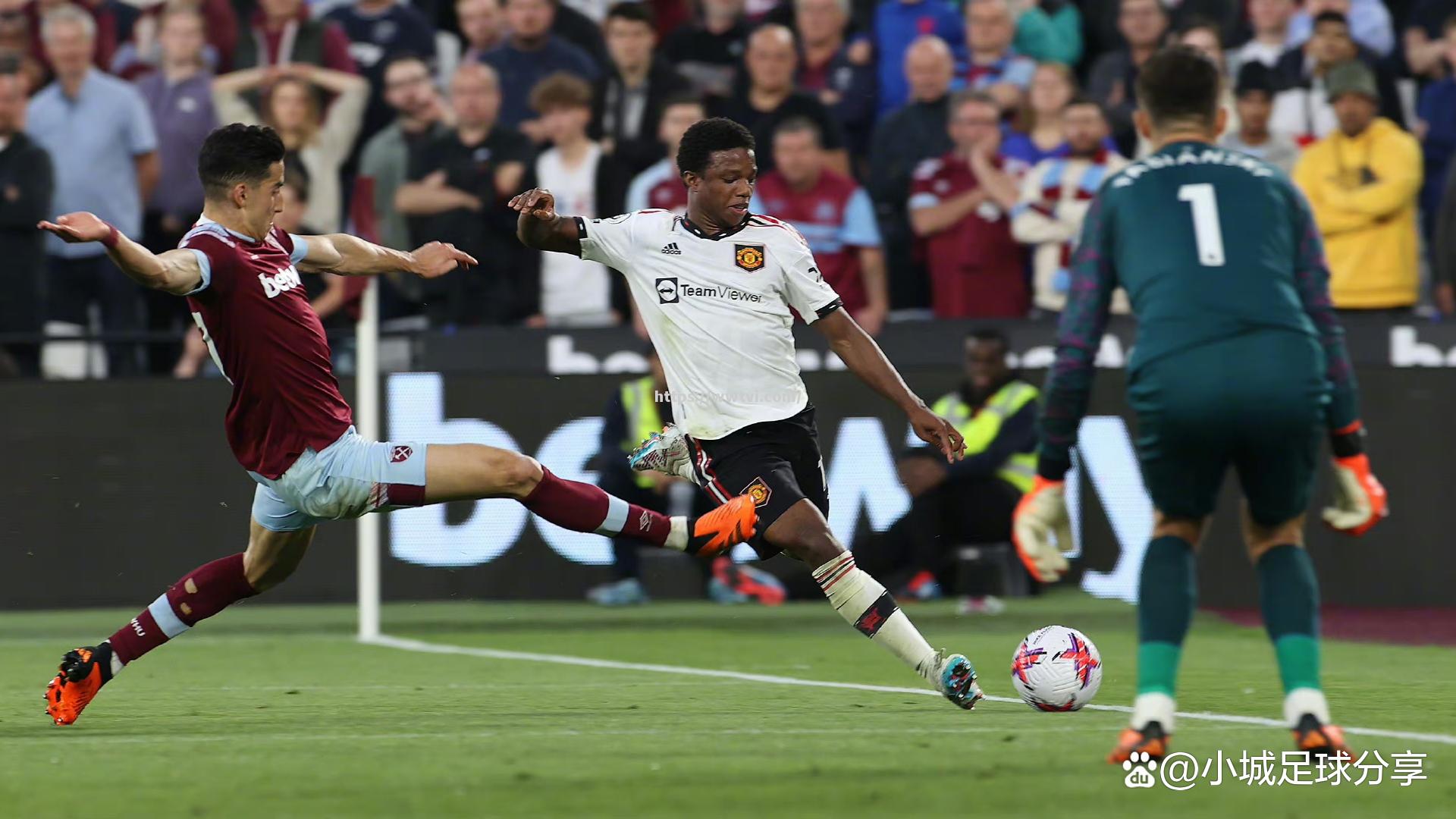 曼联客场战胜西汉姆,实现胜利 曼联客场战胜西汉姆,实现胜利