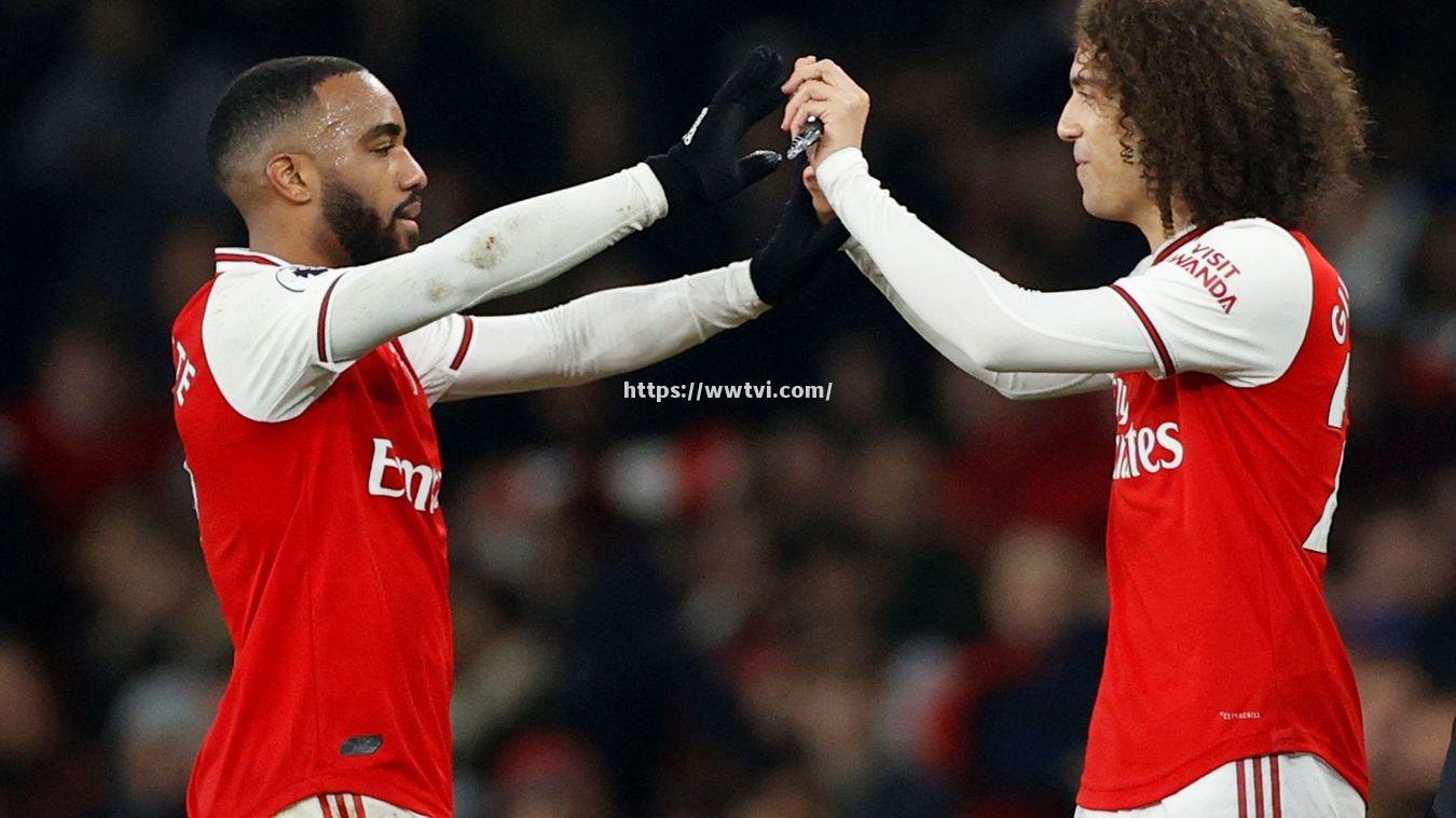 阿森纳后卫连场失误,遭遇连败 阿森纳后卫连场失误,遭遇连败