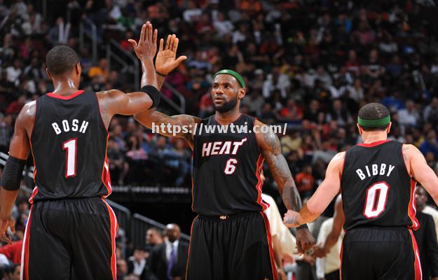 篮网对决热火,双方不相上下 篮网对决热火,双方不相上下