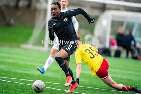 沃尔夫斯堡客场负于门兴格拉德巴赫,战绩低迷 沃尔夫斯堡客场负于门兴格拉德巴赫,战绩低迷