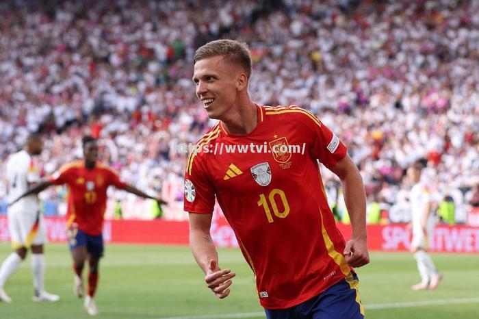 罗马重回巅峰,横扫莱比锡,晋级半决赛 罗马重回巅峰,横扫莱比锡,晋级半决赛