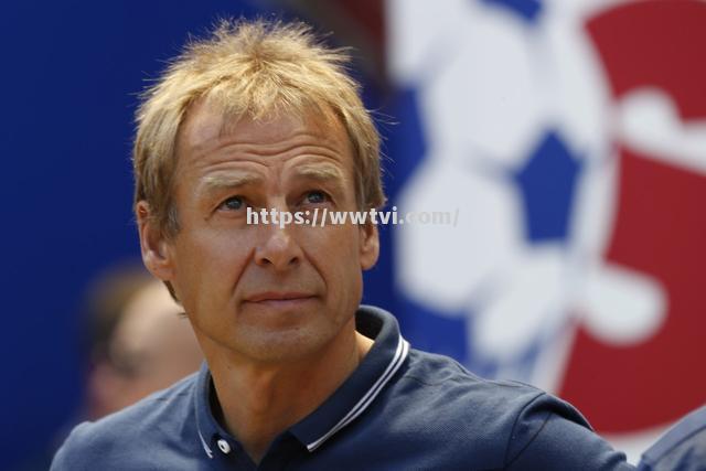 柏林赫塔主帅赞扬队员奋斗精神,斩获亚洲行李杯冠军! 柏林赫塔主帅赞扬队员奋斗精神,斩获亚洲行李杯冠军!