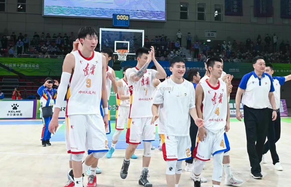 辽宁男篮青训培养初见成效,新生代球员崭露头角 辽宁男篮青训培养初见成效,新生代球员崭露头角