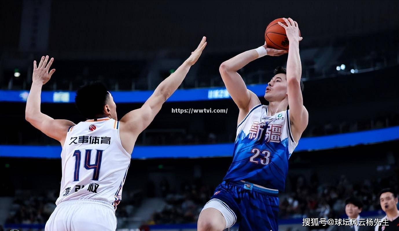 上海男篮表现稳定,连胜达到三场 上海男篮表现稳定,连胜达到三场