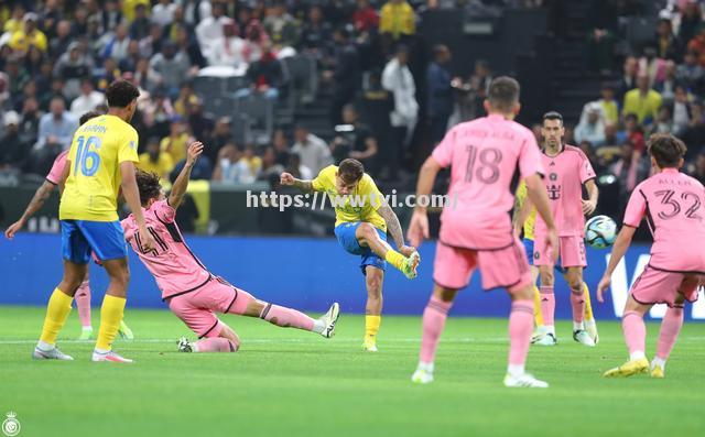 精准的传球是比赛胜利的关键 精准的传球是比赛胜利的关键