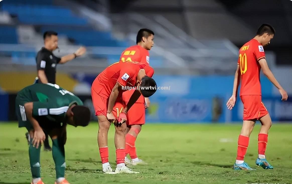 国内球队在亚洲赛事中崭露头角,引领风潮 国内球队在亚洲赛事中崭露头角,引领风潮