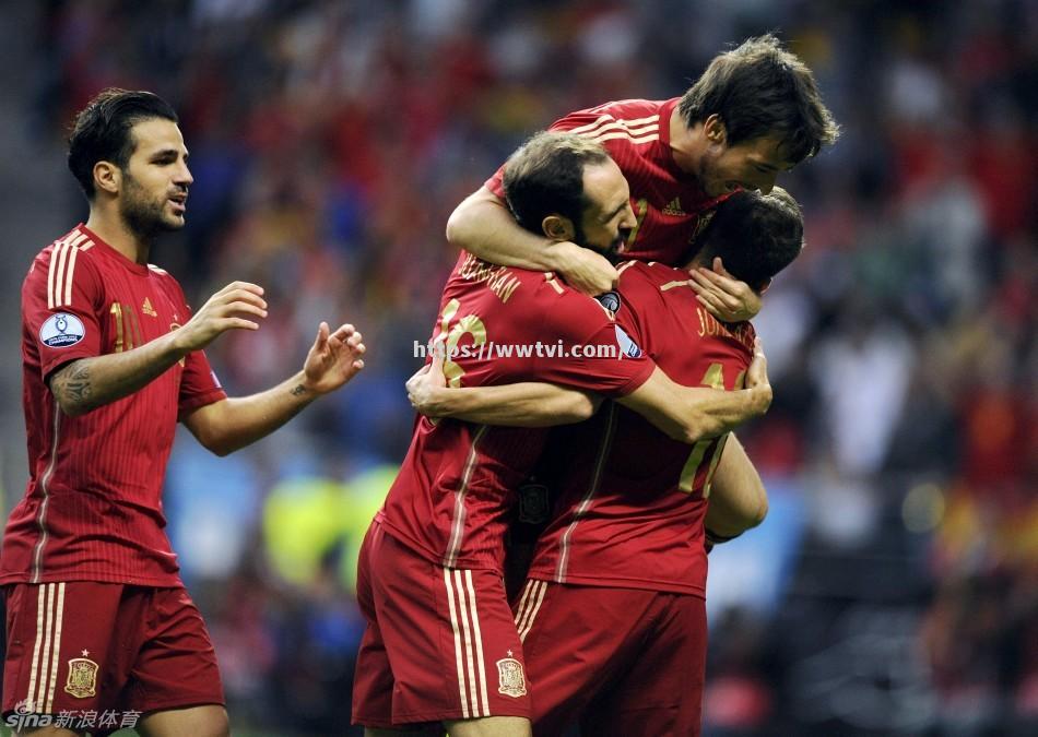 斯洛伐克临阵换将,调整阵容备战西班牙 斯洛伐克临阵换将,调整阵容备战西班牙