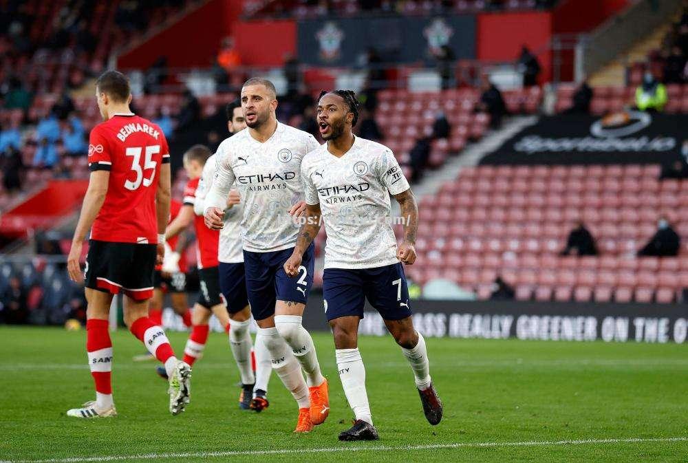 曼城主场小胜南安普顿,继续领跑积分榜 曼城主场小胜南安普顿,继续领跑积分榜