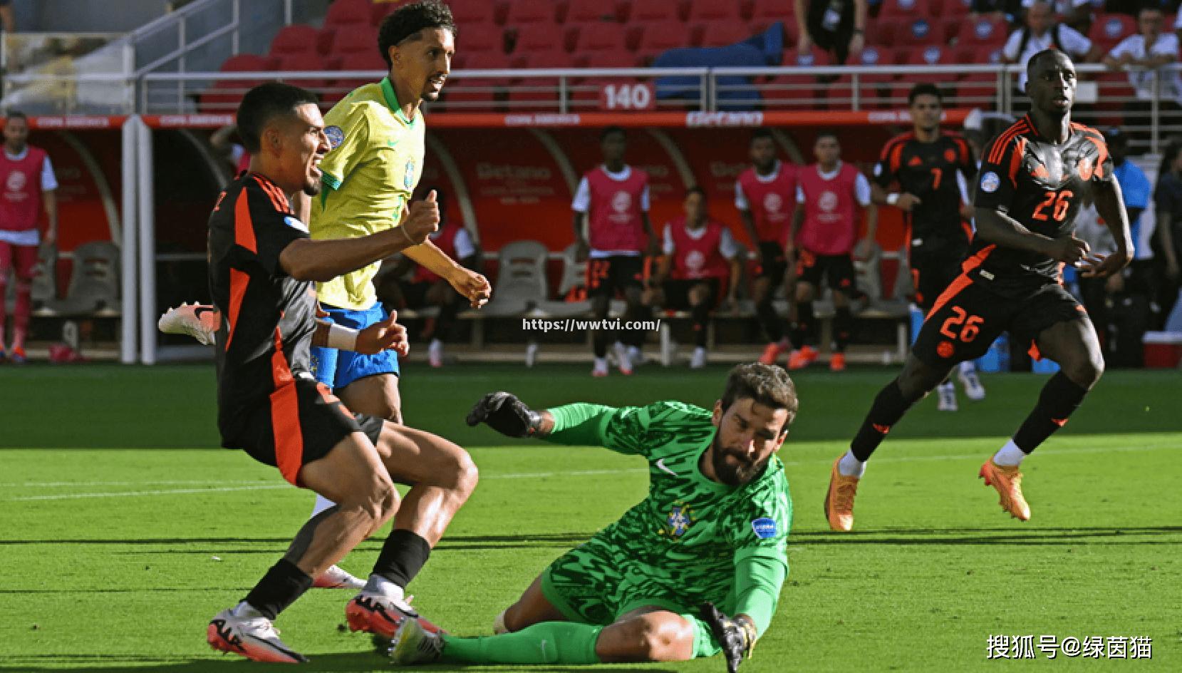 乌拉圭女足冲击赢得阿根廷队 乌拉圭女足冲击赢得阿根廷队