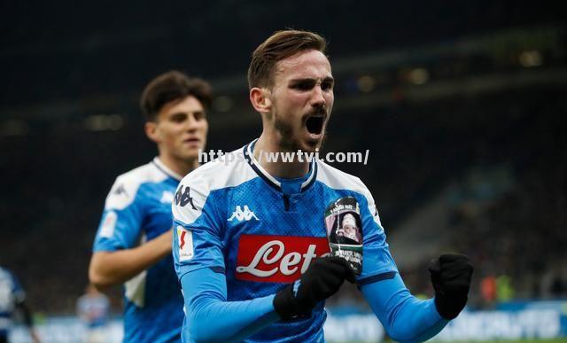 赫塔菲主场告负,战绩继续低迷 赫塔菲主场告负,战绩继续低迷