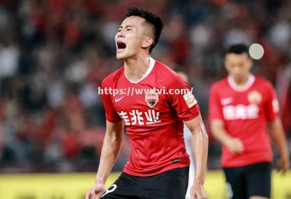 大连一方将挑战深圳佳兆业,谁能夺取胜利? 大连一方将挑战深圳佳兆业,谁能夺取胜利?