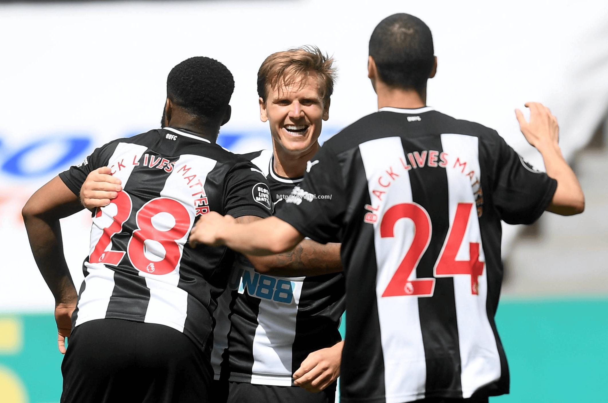 弗赖堡球队连续战平对手实力抗衡可观 弗赖堡球队连续战平对手实力抗衡可观