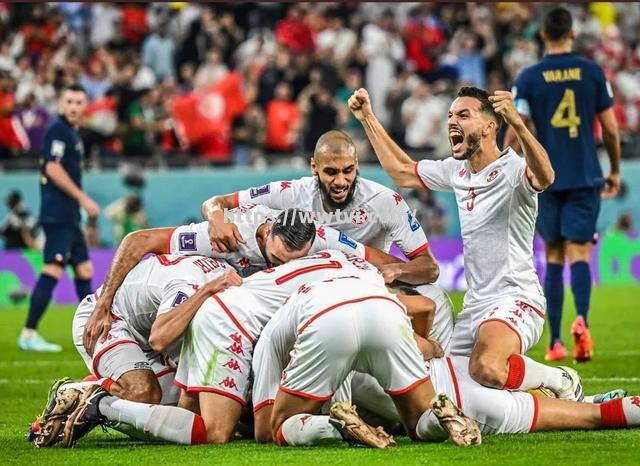 东京普雷英队勇夺胜利,轻松晋级下一轮 东京普雷英队勇夺胜利,轻松晋级下一轮