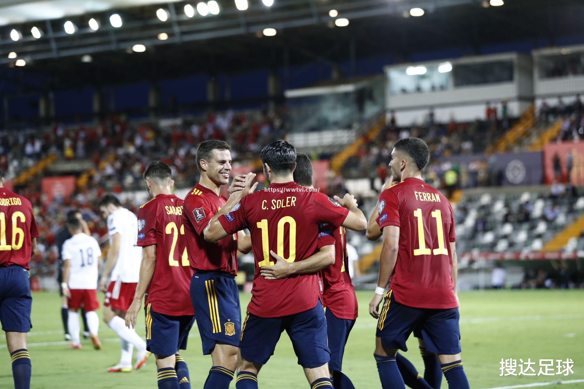 意大利队在亚美尼亚客场获胜取得三分 意大利队在亚美尼亚客场获胜取得三分