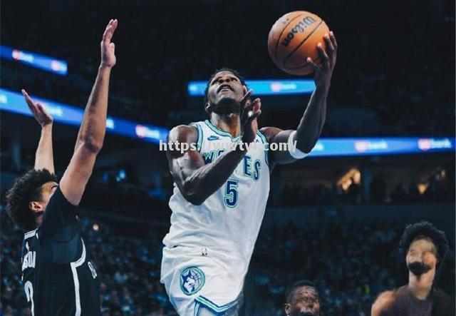 篮网后卫突破火力全开,领衔出击 篮网后卫突破火力全开,领衔出击