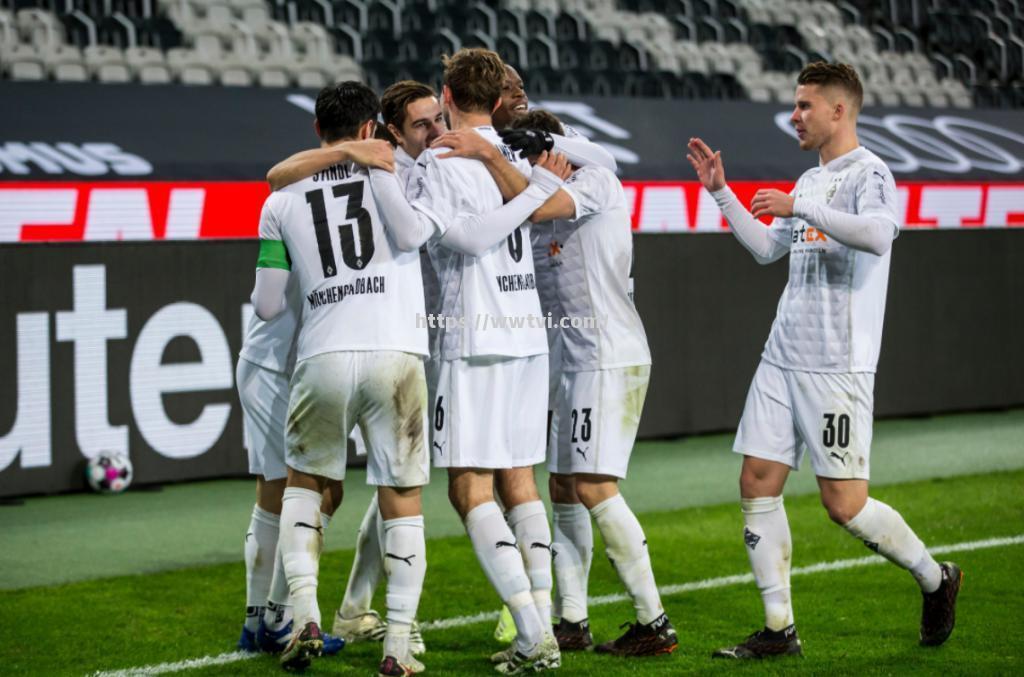 门兴格拉德巴赫击败强敌,冲刺前四 门兴格拉德巴赫击败强敌,冲刺前四