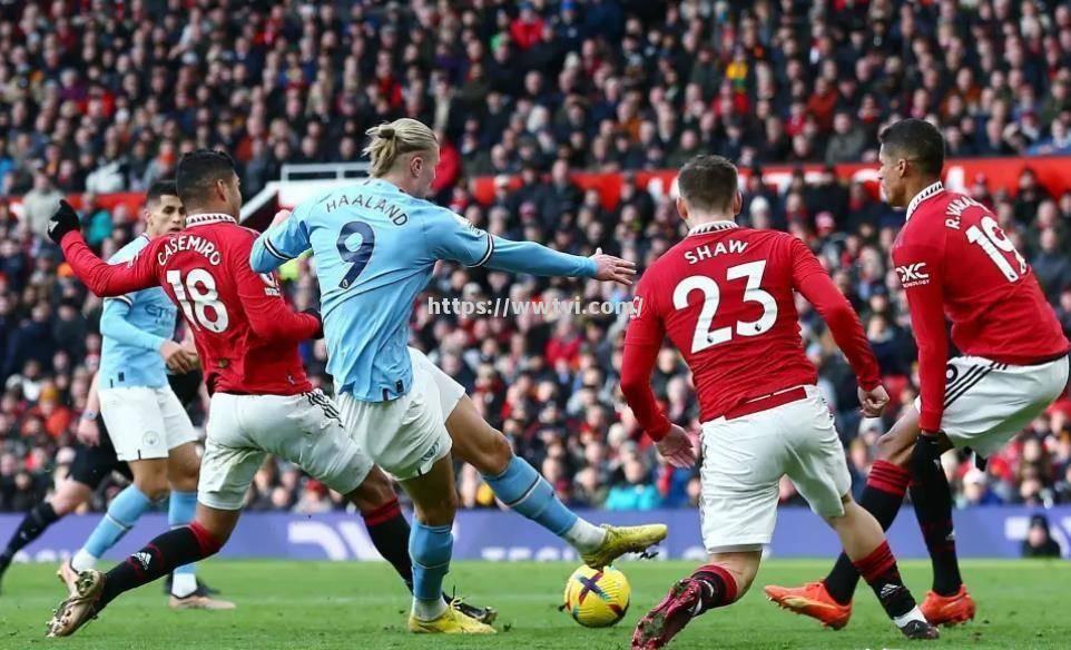 曼城主场大胜,利物浦遭遇大败 曼城主场大胜,利物浦遭遇大败
