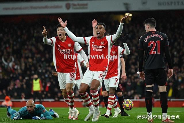 西汉姆联击败曼城,英超劲旅实力再证 西汉姆联击败曼城,英超劲旅实力再证