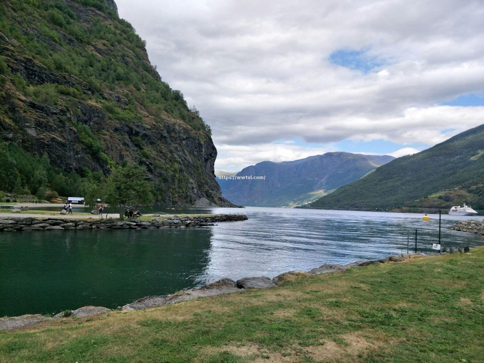 挪威队不敌冰岛,憾失欧预赛四强资格 挪威队不敌冰岛,憾失欧预赛四强资格