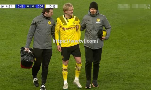 队内团结:切尔西副队长领头晋级 队内团结:切尔西副队长领头晋级