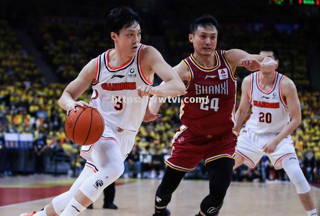 本赛季最新篮球联赛将在近期拉开序幕,各队备战火热 本赛季最新篮球联赛将在近期拉开序幕,各队备战火热