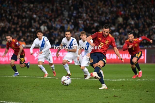 超强实力的西班牙队,轻取希腊队 超强实力的西班牙队,轻取希腊队