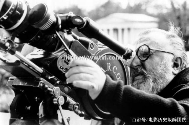 星空体育-莱昂内斯队员团结一心，全力备战比赛