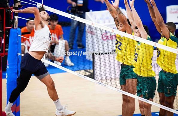 巴西男排遭受失败,惨败美国 巴西男排遭受失败,惨败美国