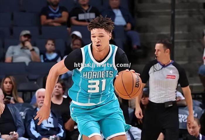 星空体育-灰熊客场大胜，黄蜂队失分尴尬