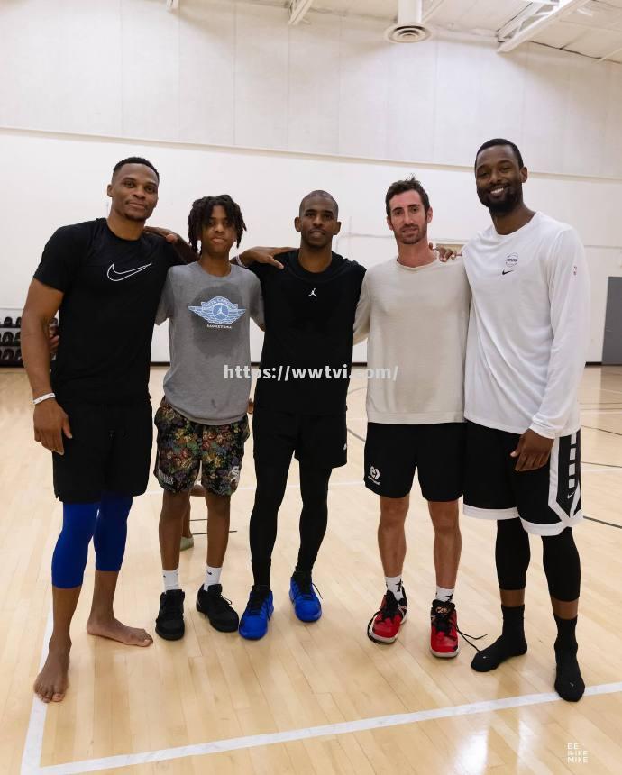 圣安东尼奥马刺极限双加时,小胜掘金队士气大增 圣安东尼奥马刺极限双加时,小胜掘金队士气大增