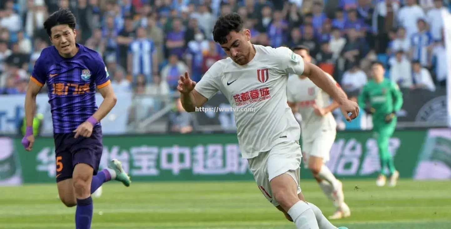 星空体育-球队教练研究新战术，备战接下来的比赛