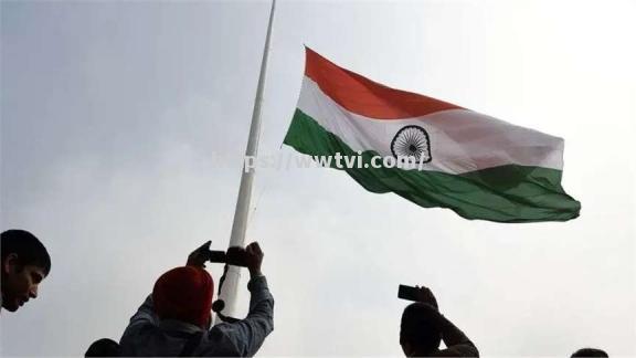 印度田径选手勇夺第一,冲刺胜利 印度田径选手勇夺第一,冲刺胜利