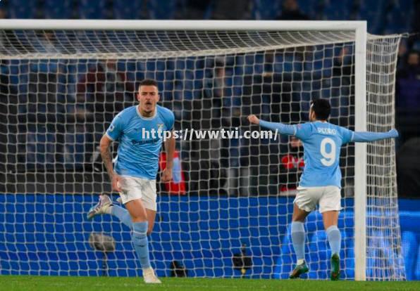 佛罗伦萨实力超群意甲冠军争夺战愈演愈烈 佛罗伦萨实力超群意甲冠军争夺战愈演愈烈