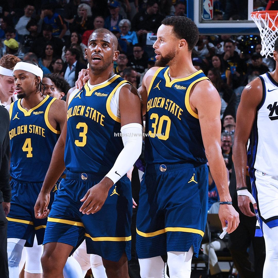 勇士全主力缺席!库里率队仍力挽狂澜 勇士全主力缺席!库里率队仍力挽狂澜